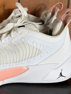 Nike Air Jordan Luka 1 "Dog Dad" Sneakers Men's Sz 11 - White/Pink  Basketball